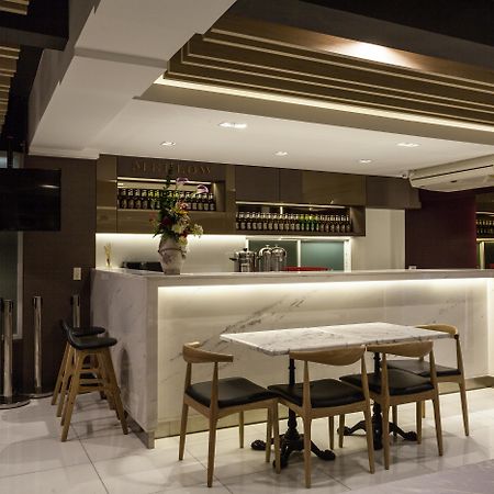 Cubic Pratunam Bangkok Eksteriør billede
